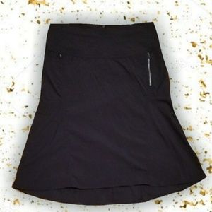 🌄Royal Robbins stretch midi skirt 10 blk